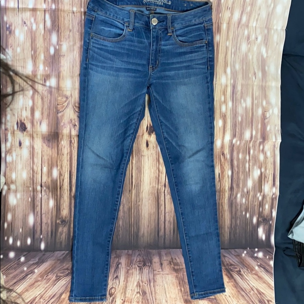American Eagle Street like bluejeans super stretch